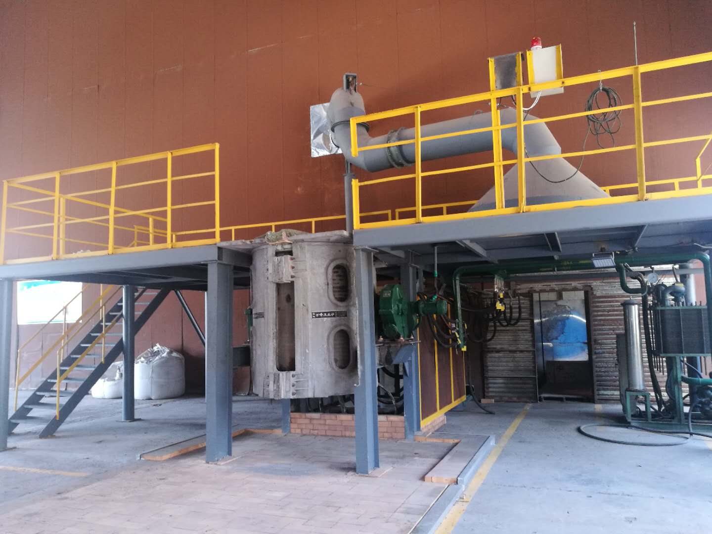 中頻爐該怎樣進(jìn)行安裝？